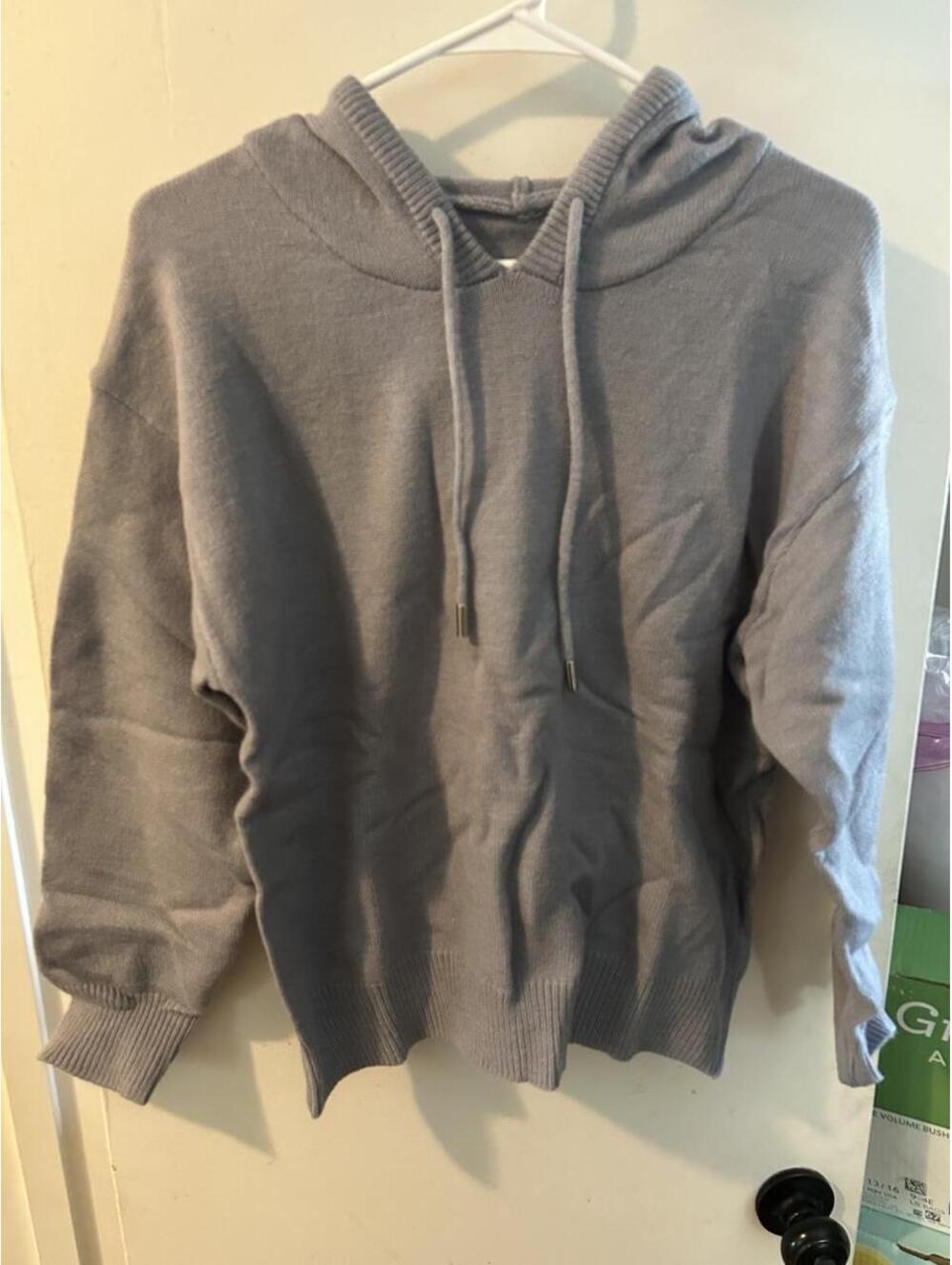 Brand new Gray knit hoodie in size S